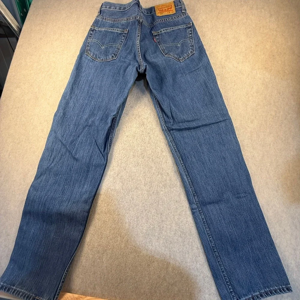 Levis levi 550